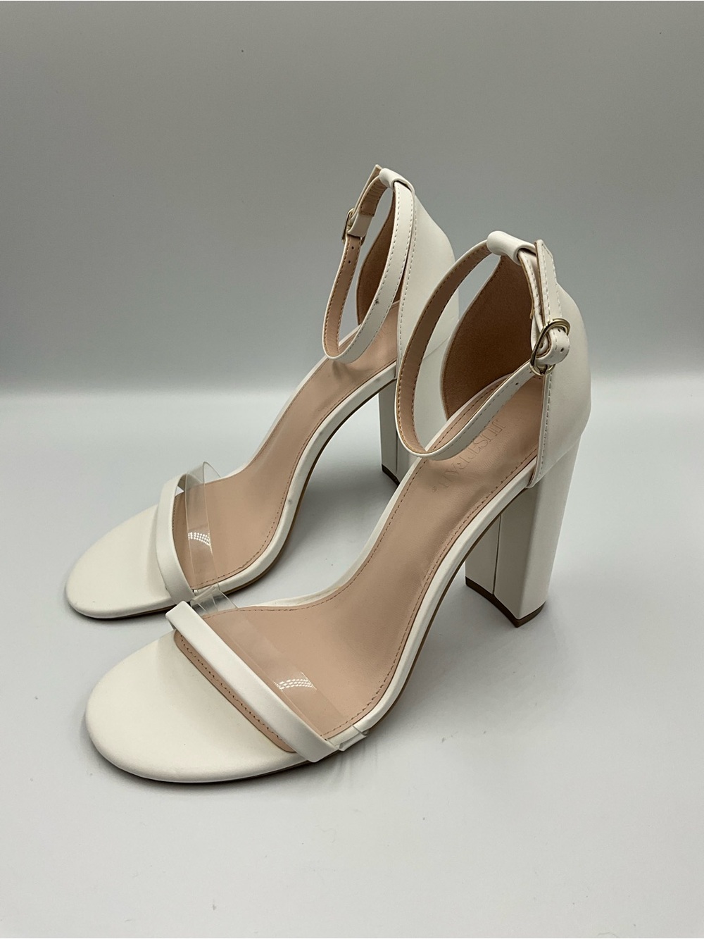 JustFab Heels Size 9 White Ankle Strap Block Heels
